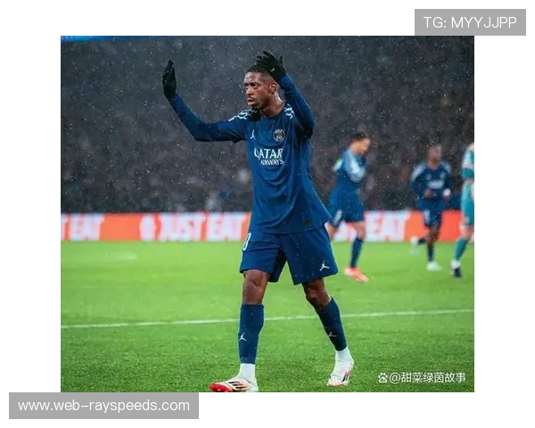 巴黎圣日耳门边锋登贝莱腿筋受伤，预计缺阵6周影响多线作战